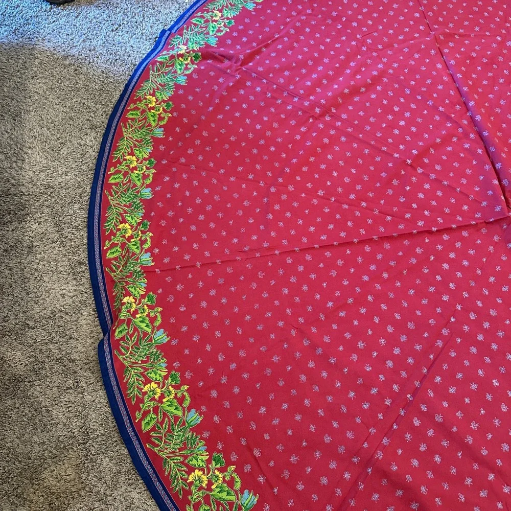 Williams Sonoma Red Cotton Round Tablecloth Floral Butterfly Provence